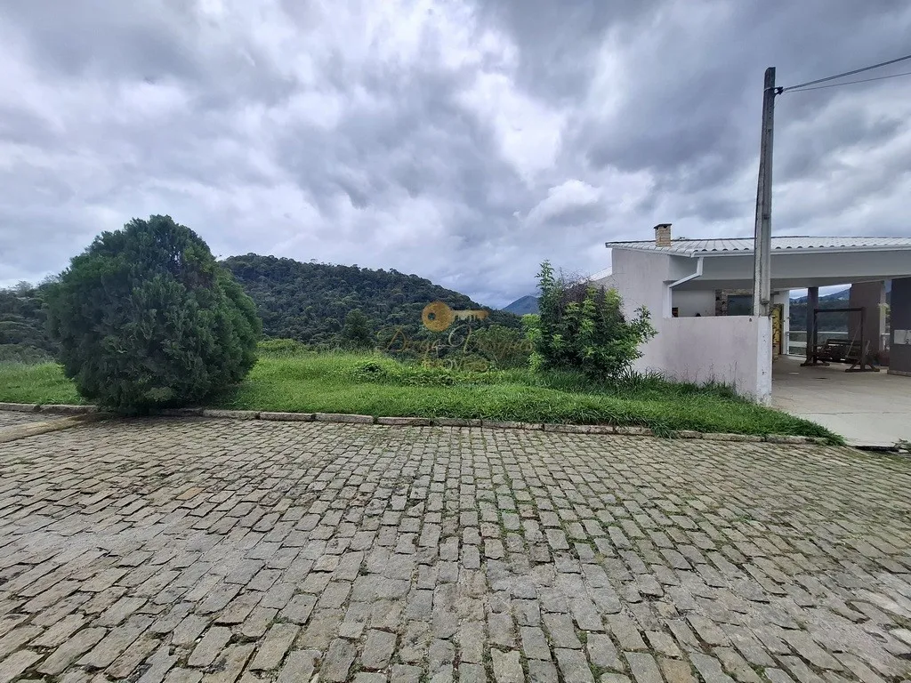Imagem Terreno em Condomínio para Venda em Teresópolis / RJ no bairro Albuquerque