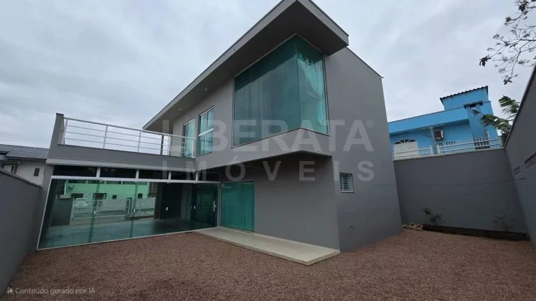 Imagem Casa para alugar na Meia Praia, Navegantes