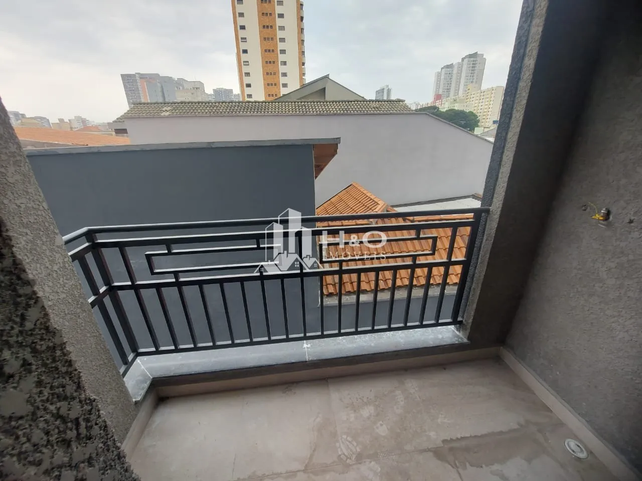 Imagem Apartamento à Venda no Tatuapé - 2 Dormitórios, Varanda e Salão de Festas