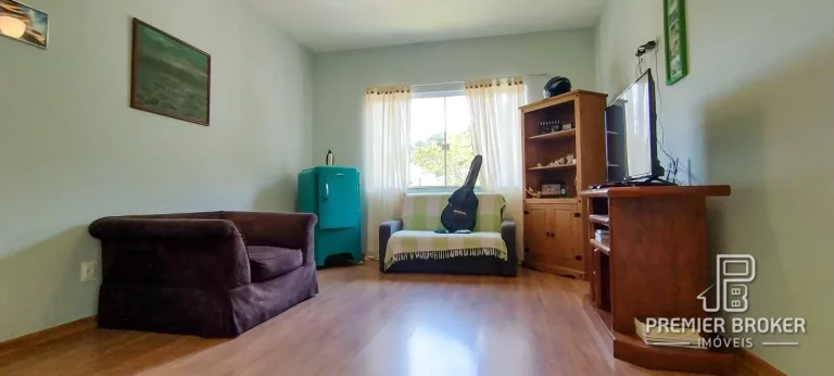 Imagem Casa à venda, 170 m² por R$ 975.000,00 - Vargem Grande - Teresópolis/RJ