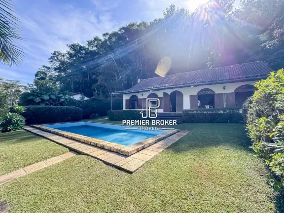 Foto do imóvel Casa à venda, 385 m² por R$ 1.200.000,00 - Albuquerque - Teresópolis/RJ