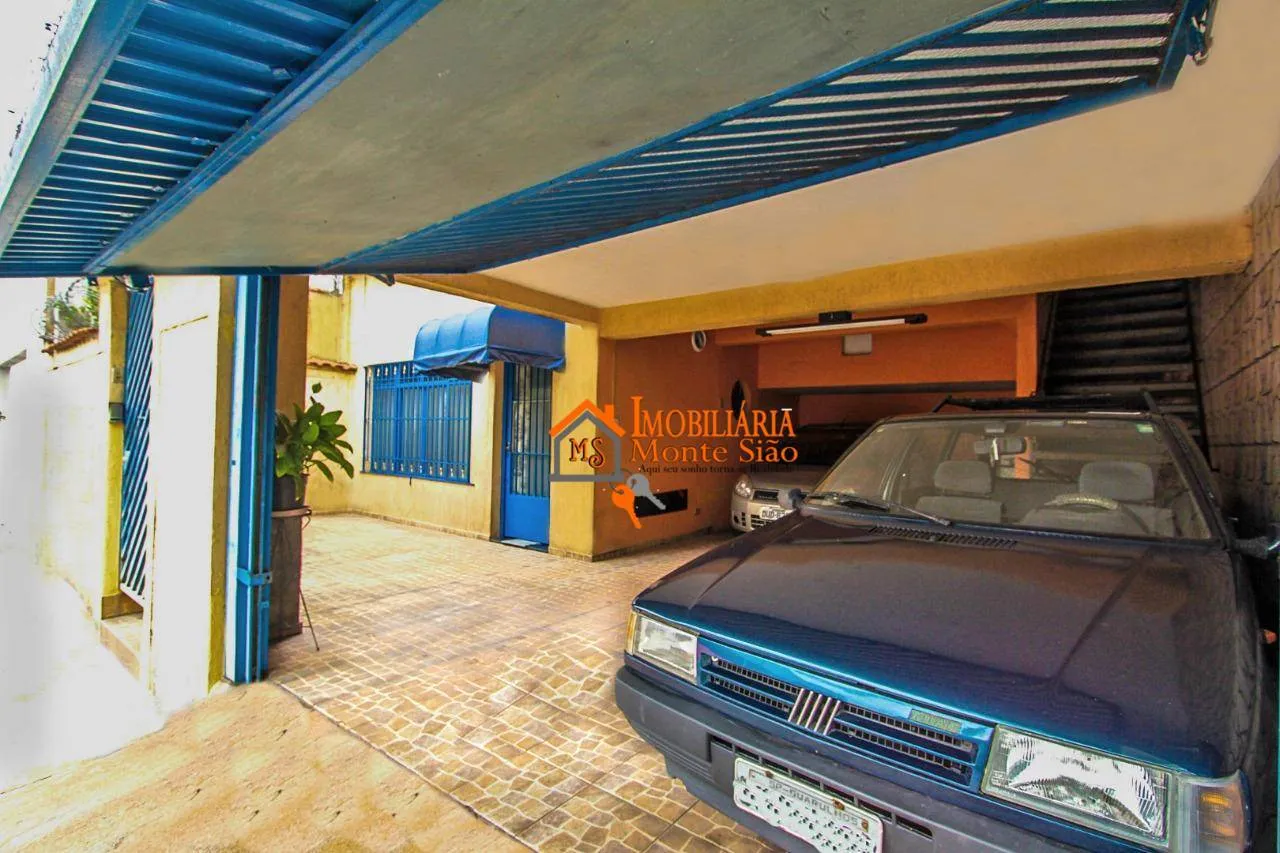 Imagem Sobrado com 4 dormitórios à venda, 178 m² por R$ 750.000,00 - Jardim Santa Mena - Guarulhos/SP