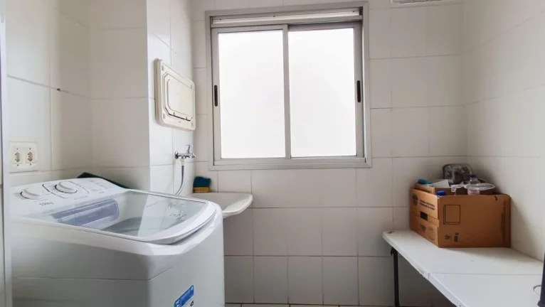 Imagem Excelente apartamento á venda DIRETO COM A PROPRIETARIA, mobiliado em São Paulo, ideal para quem busca conforto e praticidades.