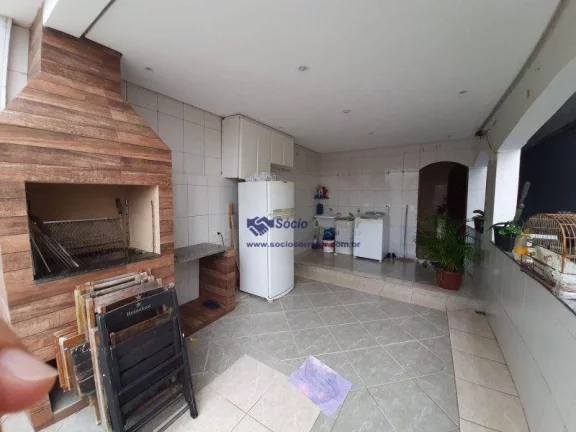 Imagem Sobrado com 3 dormitórios à venda, 174 m por R$ 700.000,00 - Jardim Adriana - Guarulhos/SP