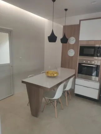 Imagem Casa de Condomínio com 3 Quartos à Venda, 200 m² em Sítios Santa Luzia - Aparecida de Goiânia