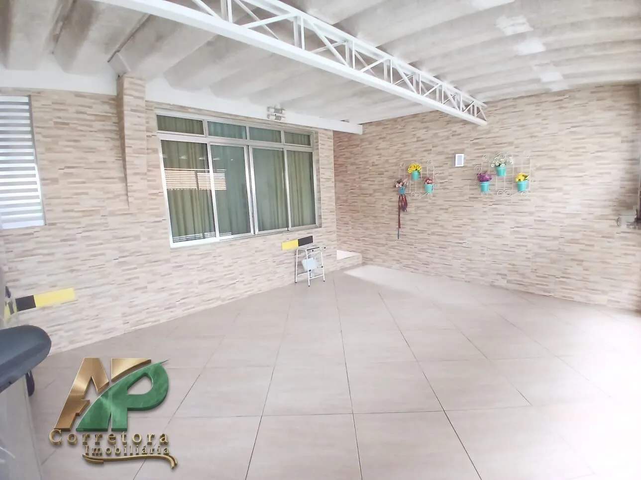 Imagem Oportunidade na Vila Rica SP: Casa Ampla com 4 Dorms (2 Suítes) por R$ 590 Mil!