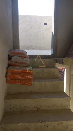 Imagem Sobrado à venda no Bairro Alto Curitiba PR