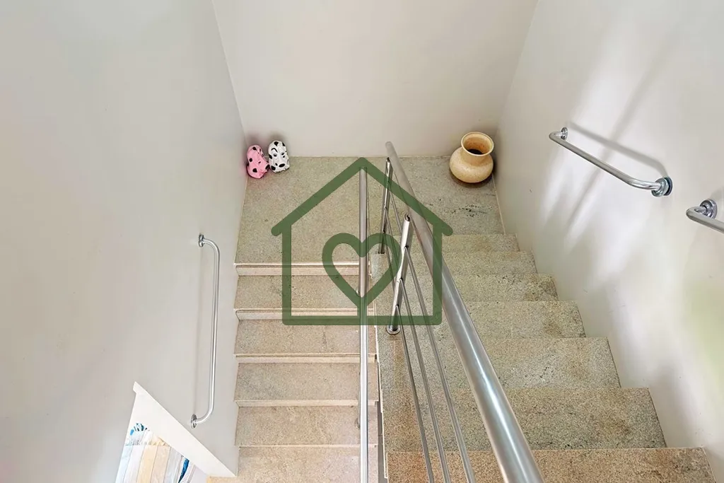 Imagem Casa completa, com lazer privativo e um conjunto de diferenciais que elevam o padrão de viver no La...
