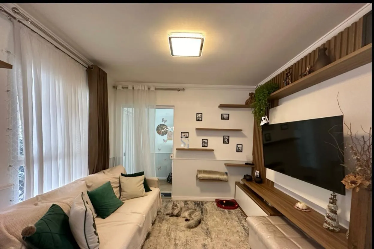 Imagem Casa à venda em região privilegiada, perfeita para quem busca um lar aconchegante e espaçoso para sua família