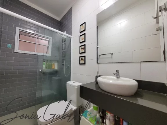 Imagem Imperdível: Casa em Condomínio à Venda em Vinhedo-SP, 3 Quartos, 1 Suíte, 3 Salas, 3 Banheiros, 5 Vagas e 253m²!
