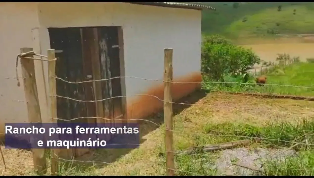 Imagem Chácara à venda 3 Quartos, 1 Suite, 4 Vagas, 31000M², Zona Rural, Redenção da Serra - SP