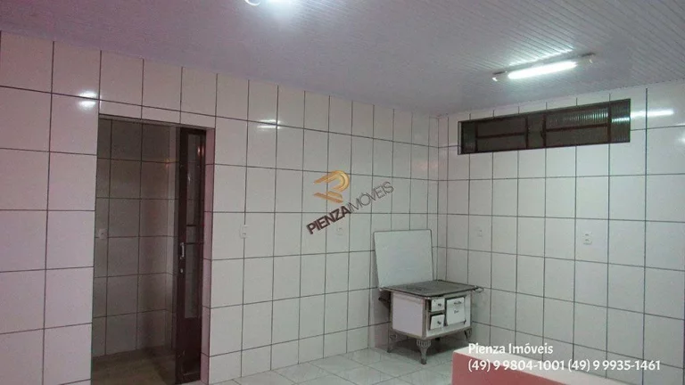 Imagem Casa para Venda em Concórdia, Centro, 3 dormitórios, 1 suíte, 1 banheiro