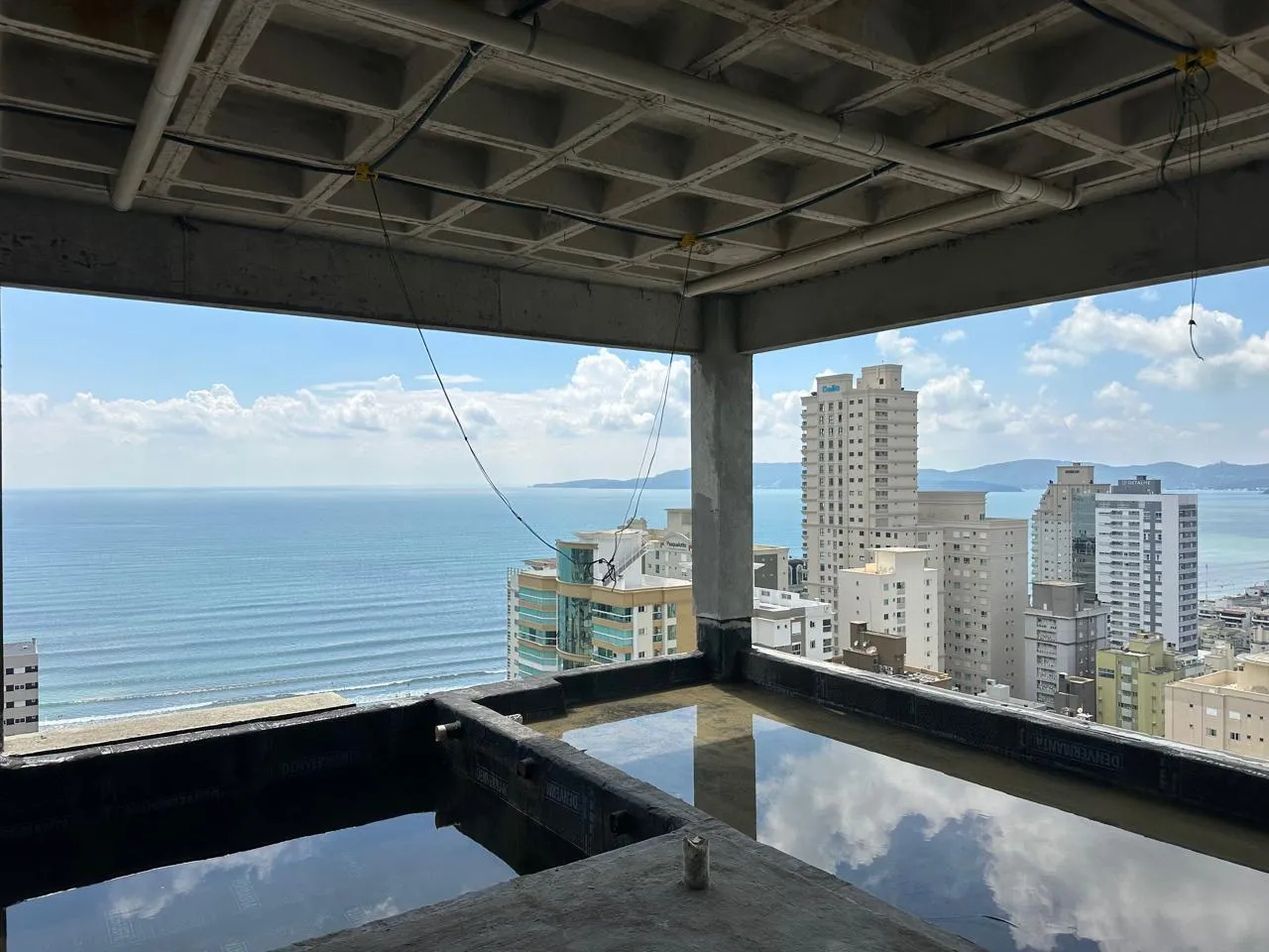 Imagem Flat com vista para o mar à venda com 40.48m2 por R$ 1.050.000,00