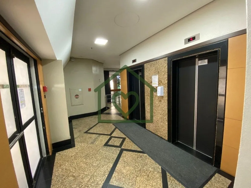 Imagem Excelente sala comercial - em andar alto - com vista - pronta para ocupação - são 48m2 de área p...