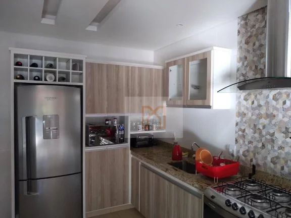 Imagem Casa com 3 dormitórios à venda, 300 m² por R$ 1.480.000,00 - Pinheirinho - Itajubá/MG