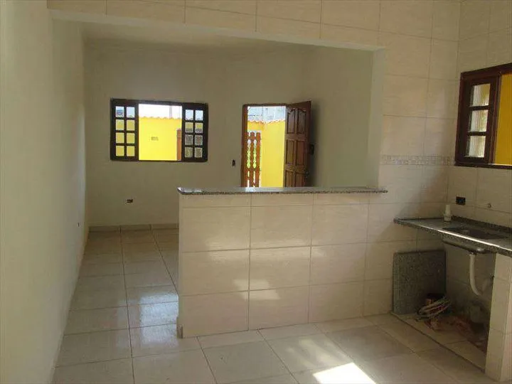 Imagem Casa com 2 Quartos à Venda, 56 m² em Campos Elíseos - Itanhaém