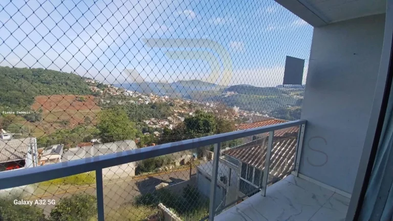 Imagem Casa Duplex para Venda em Concórdia, Nações, 3 dormitórios, 1 suíte, 2 banheiros, 1 vaga