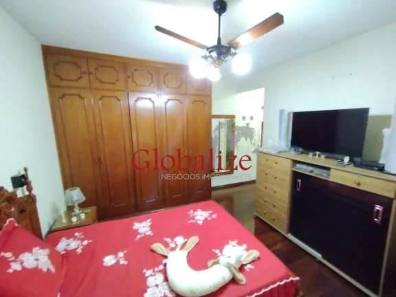 Imagem Apartamento à venda com 3 dormitórios e 1 vaga de garagem no bairro do Embaré em Santos