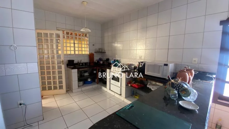 Imagem Casa para alugar, 198 m² por R$ 4.839,42/mês - Condomínio Fazenda Solar - Igarapé/MG