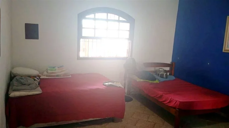 Imagem Casa a 200m da Praia na Vila Caiçara! 2 Dormitórios e Churrasqueira!