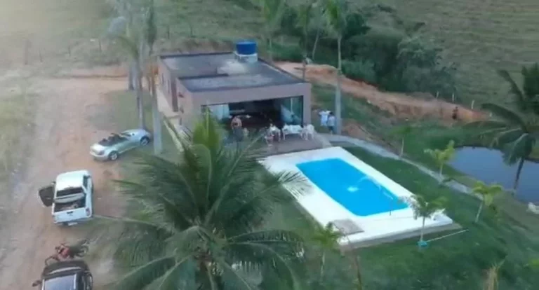 Imagem SITIO RESIDENCIAL em GUARAPARI - ES, COMUNIDADE URBANA DE RETA GRANDE