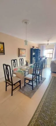 Imagem CASA EM 2 LOTES COM 5 DORMITÓRIOS E PISCINA
