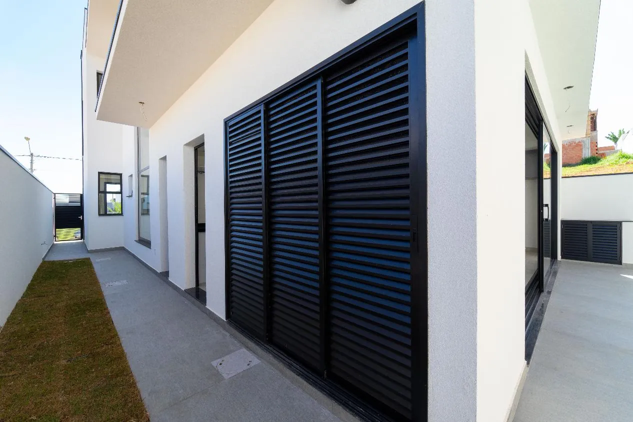 Imagem LINDA CASA NO CONDOMINIO RESERVA ERMIDA (ELOY CHAVES).