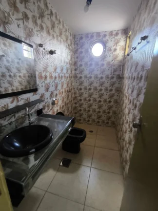 Imagem Sobrado De 4/4 Sendo 1 Suite No Setor Sudoeste