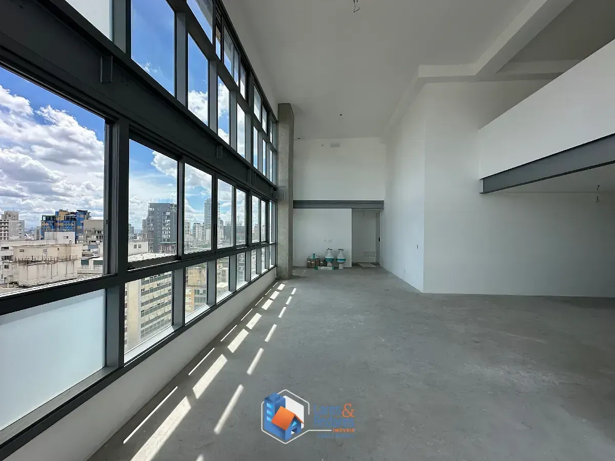Imagem Duplex para venda em Cerqueira César com 2 quartos, sendo 2 suítes, 148m²