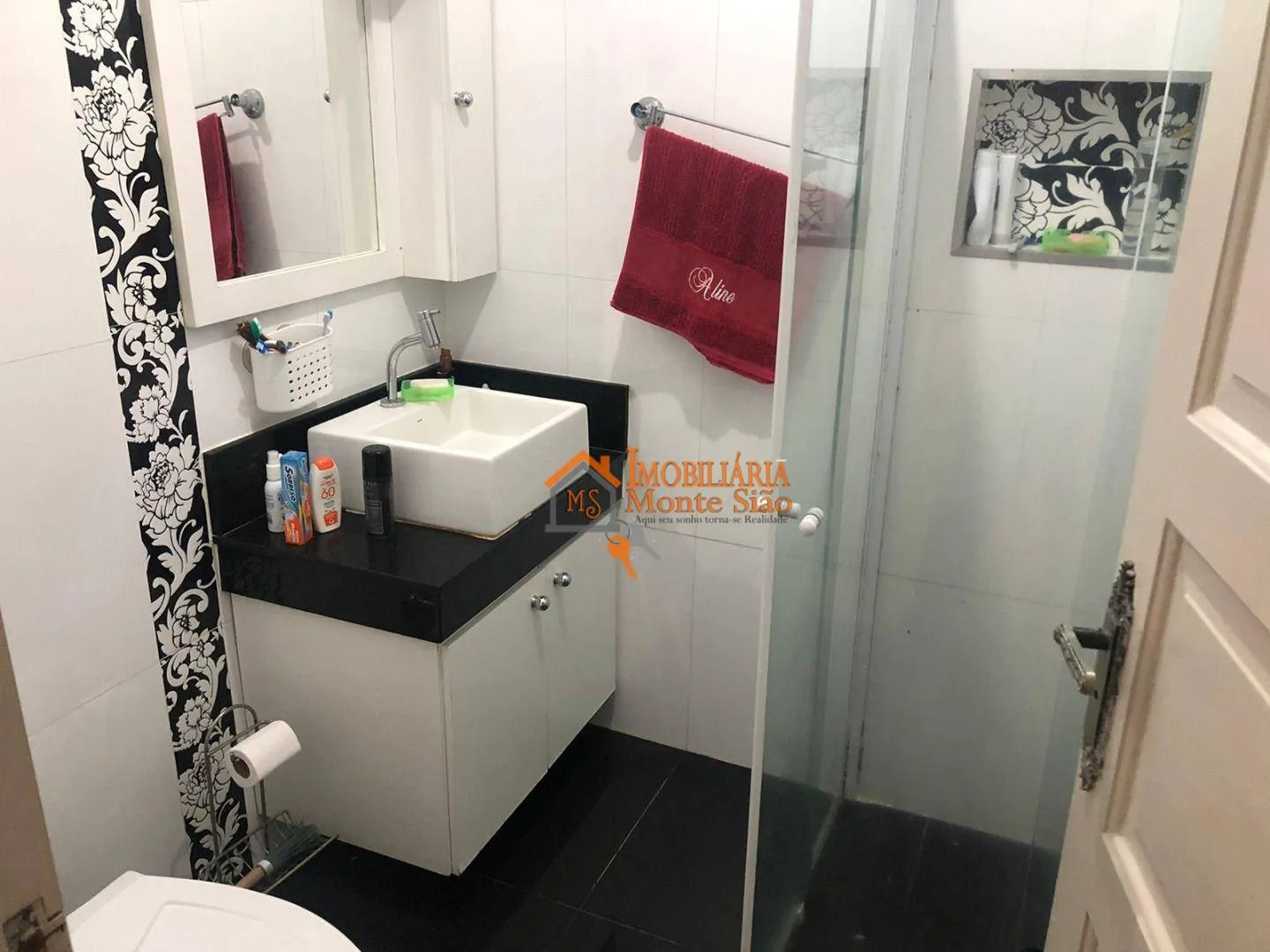 Imagem Casa com 3 dormitórios à venda, 166 m² por R$ 750.000,00 - Vila Rosália - Guarulhos/SP