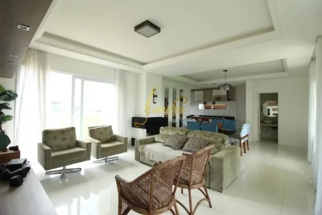 Imagem Casa mobiliada e decorada com 03 suites, mobiliada e decorada em 30X