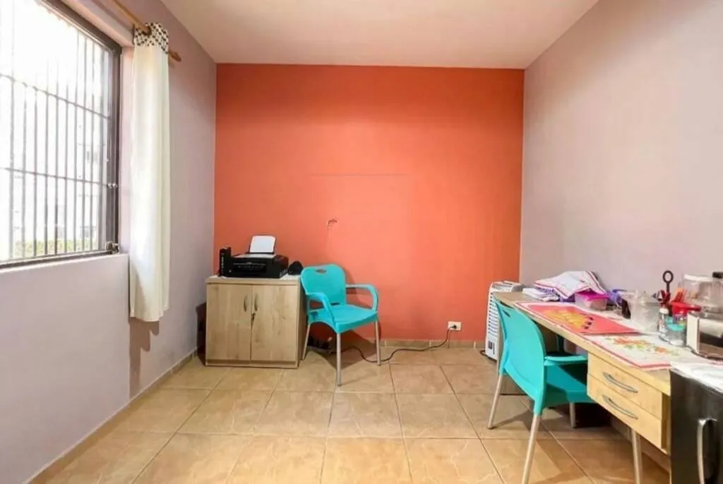 Imagem Casa Alto da Lapa - 163M², 3 Dorms, 1 Suíte, 6 Vagas, Churrasqueira.