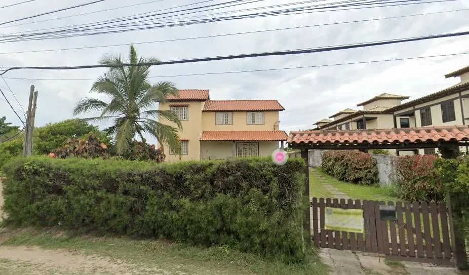 Imagem Casa para Venda em Cabo Frio / RJ no bairro Peró
