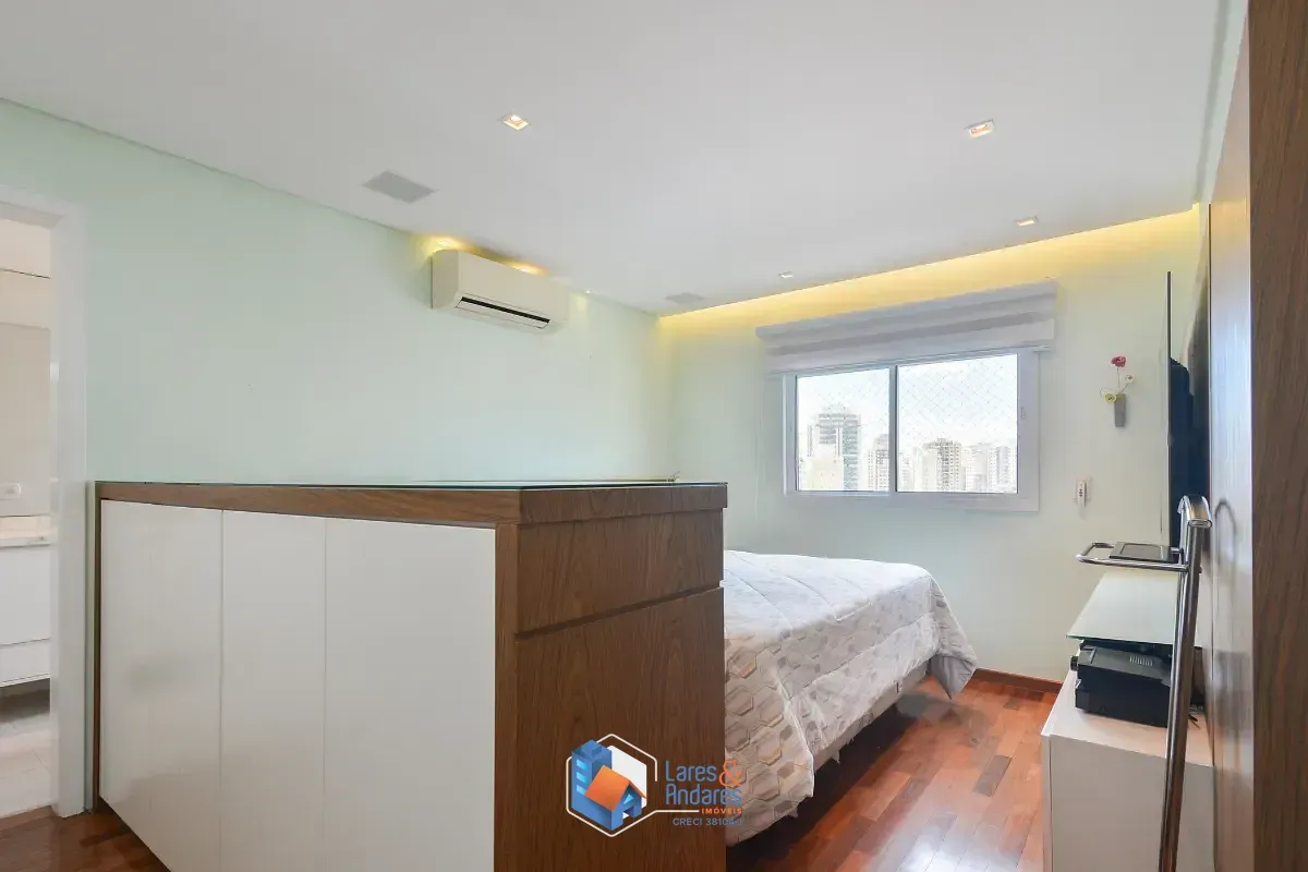 Imagem Apartamento para venda em Saúde com 3 quartos, sendo 3 suítes, 205m²