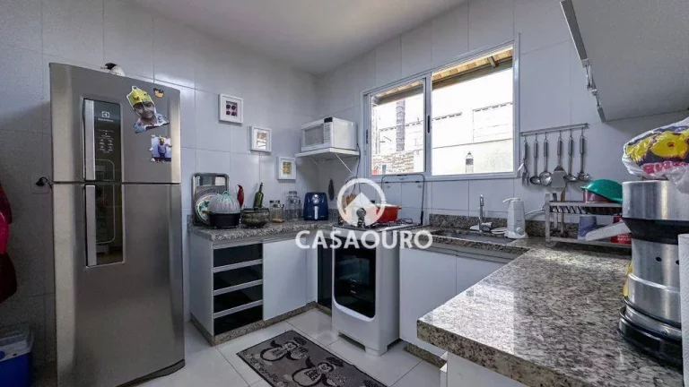 Imagem Casa com 4 quartos à venda, 165 m² - Cabeceira - Nova Lima/MG