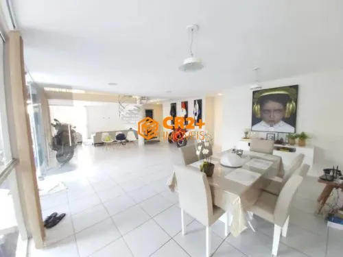 Imagem CASA DE ALTO PADRÃO À VENDA - 500 m² | MAURÍCIO DE NASSAU - CARUARU