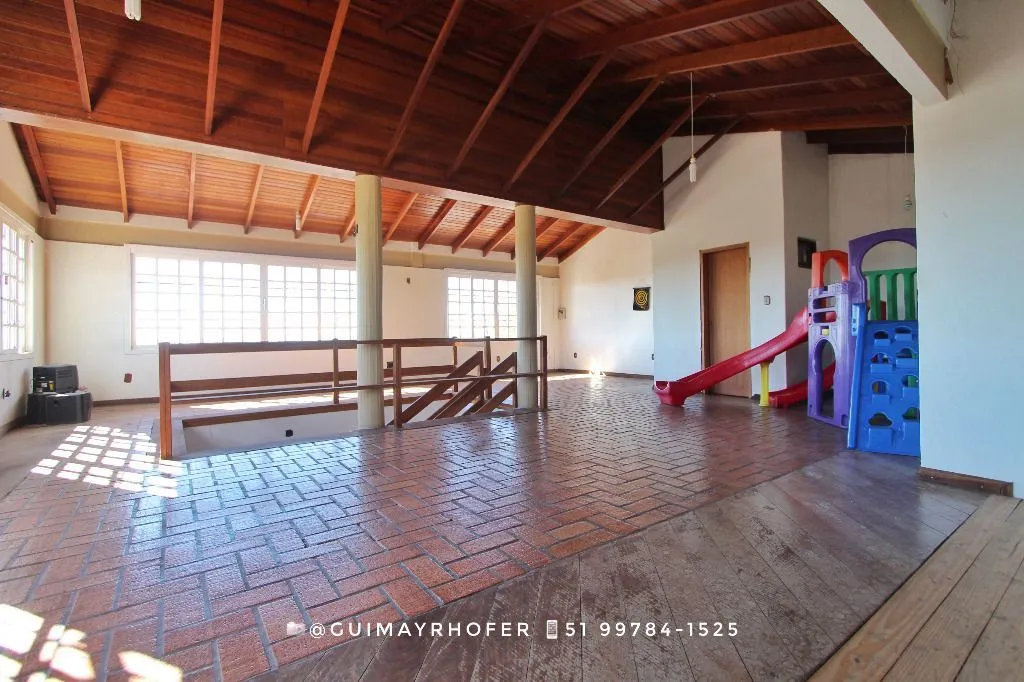 Imagem Casa para Venda - 229m², 4 dormitórios, 4 vagas - Santa Tereza