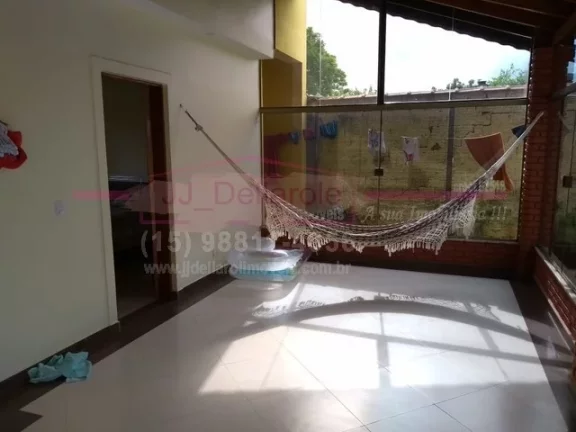 Imagem Casa de campo dentro de condomínio Residencial