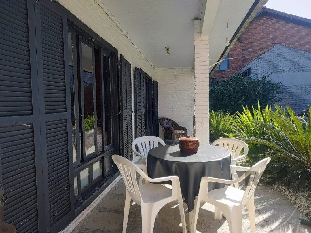 Imagem Casa em Atlântida