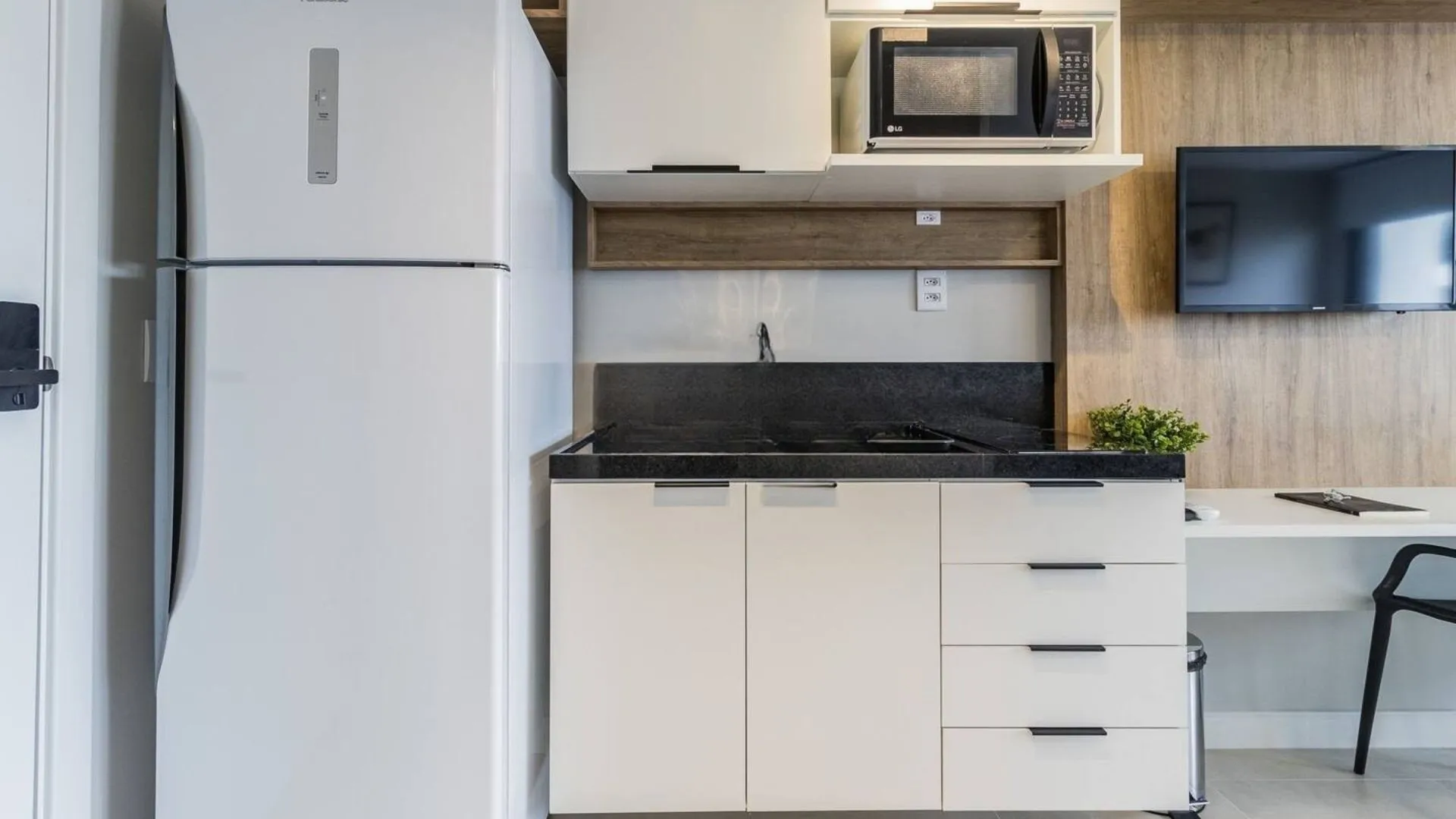 Imagem Studio completamente mobiliado e equipado, para comprar, localizado no GO Rio Branco