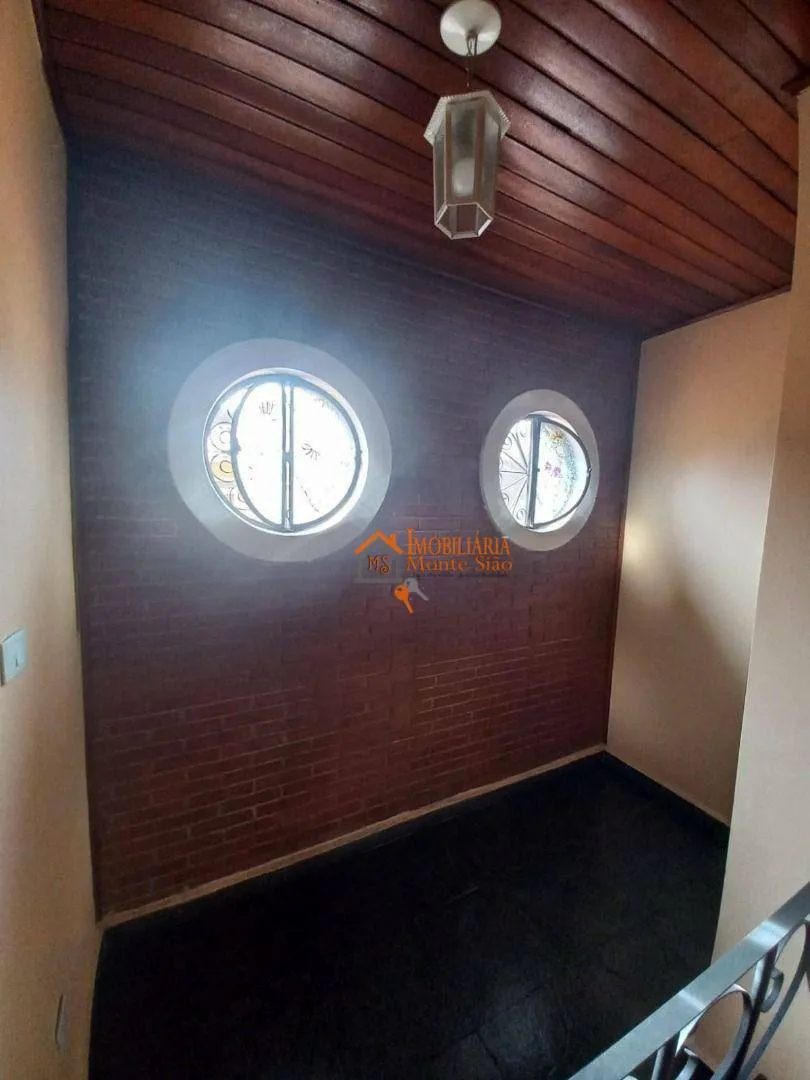 Imagem Sobrado com 3 dormitórios à venda, 205 m² por R$ 1.568.800,00 - Jardim Santa Francisca - Guarulhos/SP