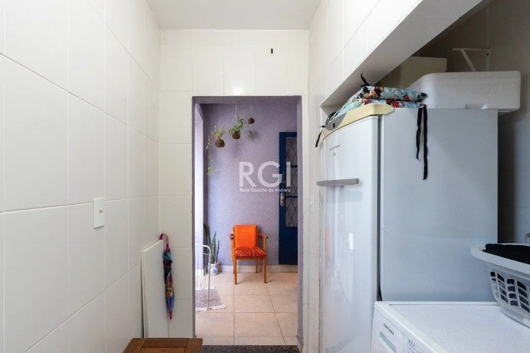 Imagem Casa para Venda - 200m², 3 dormitórios, sendo 1 suites, 2 vagas - Vila Assunção