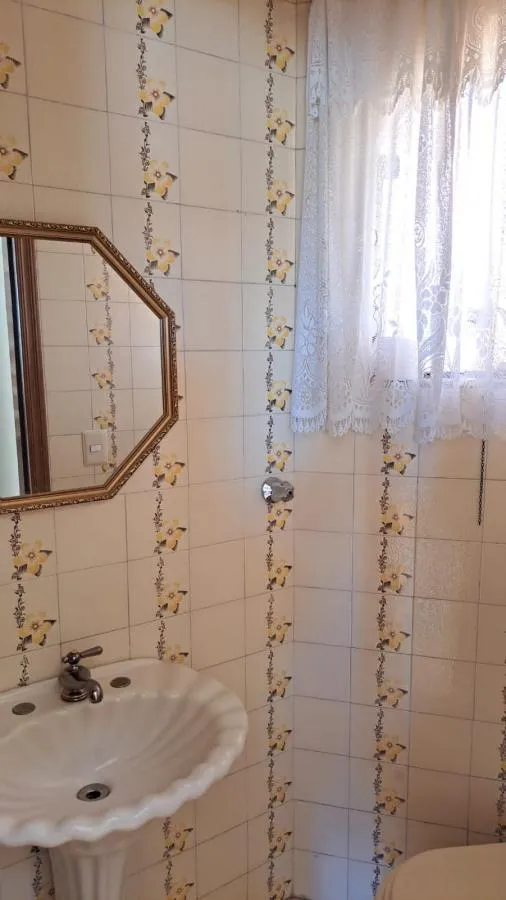 Imagem Sobrado para Venda em Santo André / SP no bairro Vila Curuça