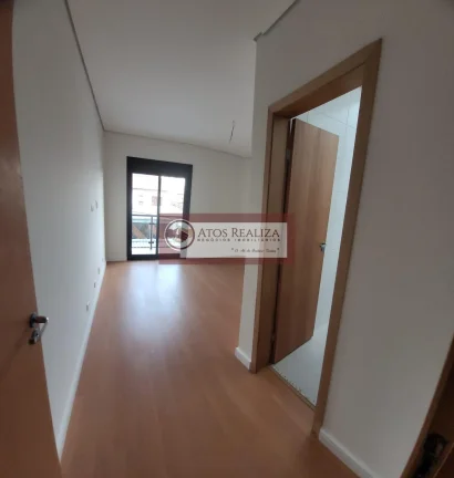 Imagem VENDO SOBRADO DE 3 DORMITÍRIOS, SENDO 3 SUÍTES, 2 VAGAS DE GARAGEM, NO BAIRRO CAMPO GRANDE - SÃO PAULO