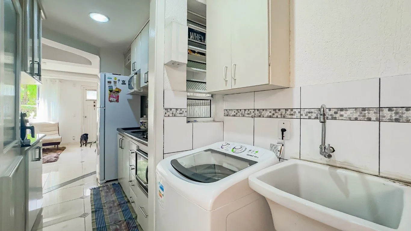 Imagem Casa em Condomínio de 2 dormitórios à venda em Sarandi, Porto Alegre.