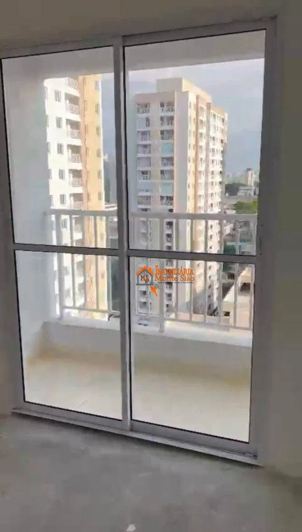 Imagem Apartamento à venda com 43m², 2 quartos, sala com sacada no Condomínio Flap - Vila São João, Guarulhos, SP
