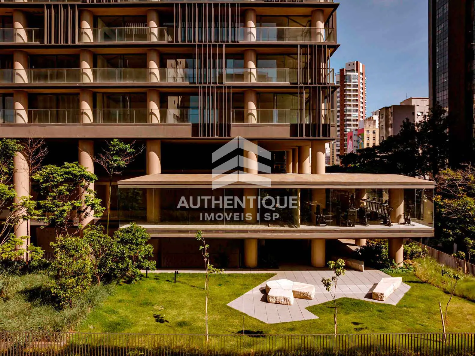 Imagem PRACA HENRIQUE MONTEIRO PINHEIROS - Apartamento à venda em São Paulo/SP