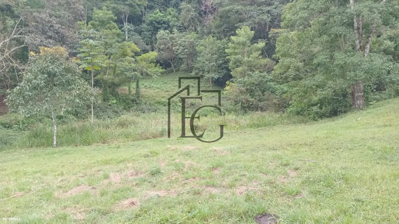 Imagem Sítio / Chácara para Venda em Silva Jardim, 3 dormitórios, 2 banheiros, 4 vagas
