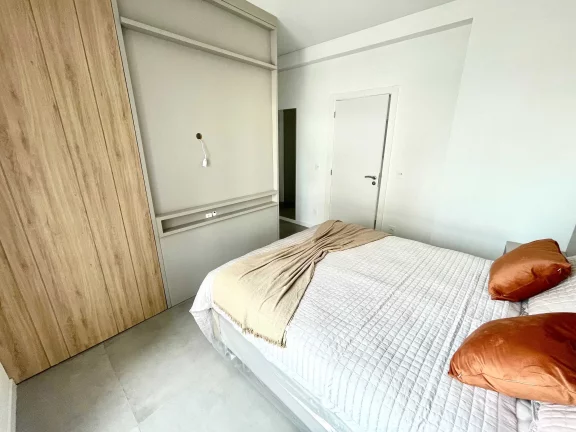 Imagem Apartamento com 3 Suítes sendo 1 master e 2 vagas de garagem no Centro – Balneário Camboriú/SC