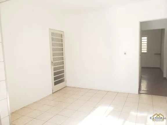 Imagem Casa com 4 quartos sendo 1 suíte e 4 vagas no Jardim Eulina em Campinas - SP